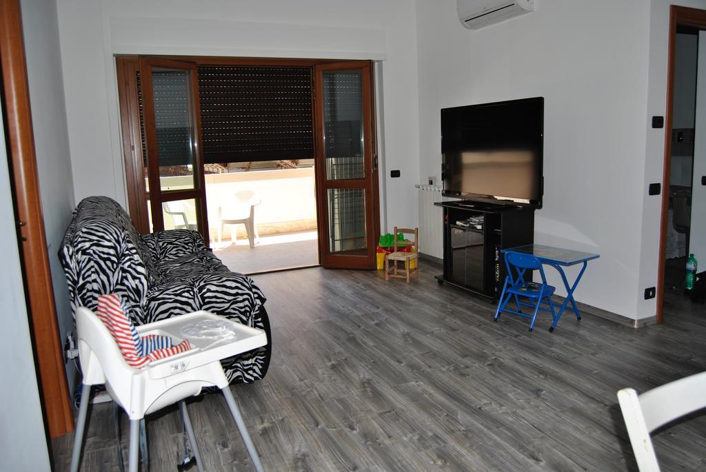 Rhomeholidays فيوميتشينو المظهر الخارجي الصورة